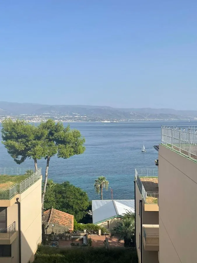 Casa Cannoni - Delizioso Appartamento Fronte Mare Vista Stretto Di メッシーナ アパート